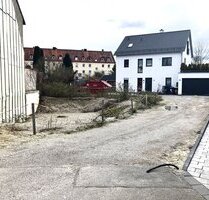***Neuer Preis! Schönes Baugrundstück in Dachau für eine DHH oder Wohnungen in ruhiger Lage***