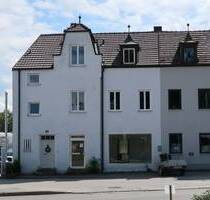 Stadthaus mit Laden, Vilsbiburg