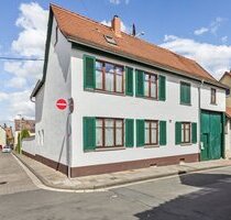 Charmantes Einfamilienhaus mit viel Potenzial - Hofheim