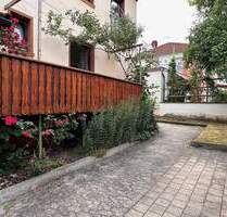 **Preis reduziert** Erdgeschoss mit Haus im Garten und flexibler Aufteilung - Gunzenhausen