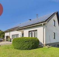 GRENZNÄHE: GEPFLEGTES WOHNHAUS MIT 4 GARAGEN IN TOP WOHNLAGE - Mettlach / Orscholz