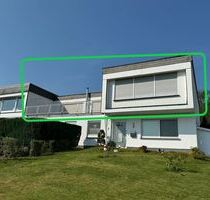 Panorama-Blick auf Schmallenberg! gr. Dachterrasse, EG-Barrierefrei, kleiner Garten, 3 Schlafzimmer!