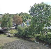 Im Herzen von Denklingen: moderne Wohnung mit Balkon und schönem Ausblick - Reichshof / Denklingen