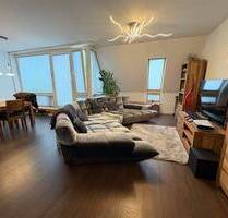 Luxuriöse, voll möblierte 3-Zimmer- Wohnung mit zwei Balkonen und Tiefgarage - Haan