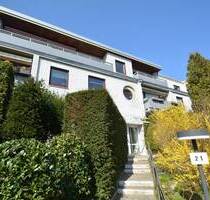 Großzügige 2-Zimmer-Terrassenwohnung mit TG-Stellplatz in beliebter Lage - Hamburg / Poppenbüttel