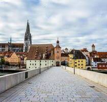 2 x 2 Zi.-DG-Whg. ca. 10 Gehmin. v. Domplatz - inkl. Stpl.Keller - Regensburg Steinweg - Pfaffenstein