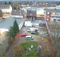 Investorenobjekt mit 3 Wohnungen, 2 Ladenlokalen und Erweiterungsmöglichkeiten - Velbert Mitte