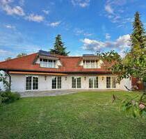 Wow - Großes Domizil mit schönem Garten und einer tollen Seesicht - Überlingen