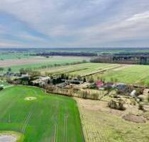 Grundstück mit Altbestand im Außenbereich (Splittersiedlung) - Sassen-Trantow Klein Zetelvitz