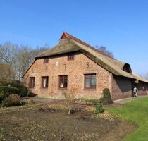 Traumhaftes Anwesen mit zwei Wohneinheiten und idyllischem großen Garten in Nordenham-Abbehausen