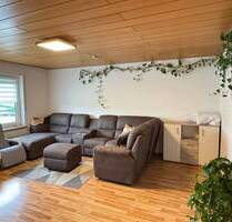 Großzügige 5-Zimmer Wohnung mit Balkon in ruhiger Lage von Weisendorf
