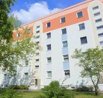 Ab sofort frei: Preiswerte und renovierungsbedürftige 2-Zimmer-Wohnung im 4.OG mit Balkon - Lauchhammer