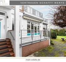 Wohnen mit Charakter: Zweifamilienhaus mit Gartenparadies und Gestaltungsfreiheit in Dreieich