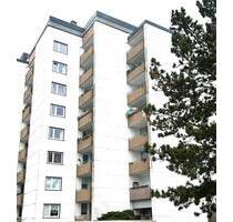 Gut geschnittene 2-Zimmerwohnung mit Balkon und Tiefgaragenplatz - Quickborn