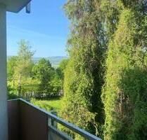 ERSTBEZUG NACH RENOVIERUNG - 2.OG mit Balkon und Tageslichtbad - Ländlich wohnen 30 km südlich von Hannover - Springe Eldagsen