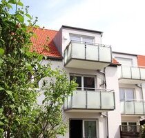 **Eigentum kann so schön sein** Schicke 2 Zimmer-OG-Wohnung mit Balkon und TG in Hallbergmoos (S8)