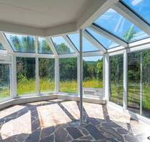 Haus Ferienhaus im Schwarzwald, große Doppelgarage, Wintergarten, Kachelofen, großes Grundstück - Herrischried