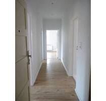 Renovierte 3- Zimmerwohnung Hermann-Boian-Straße 1 am Kießlingplatz - Frankfurt (Oder) Paulinenhof