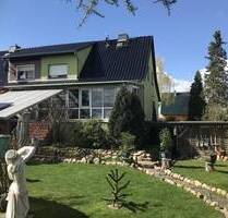 Ein Juwel - sehr gepflegtes Raumwunder, unterk., Wintergarten, Pool, Doppelcarport + Tiefgarage - Roskow - Weseram
