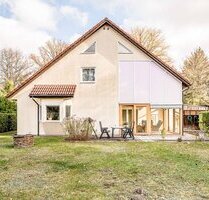 Einfamilienhaus mit Potenzial: Großzügiges Grundstück, Kamin und Garage - Hohen Neuendorf