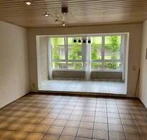 Wir bieten an: Apartment mit sep. Schlafzimmer im Zentrum - Sinsheim