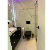 Hochwertig frisch renovierte Wohnung mit Top Ausstattung in bester Lage mit Garage und Stellplatz - Fellbach Schmiden