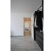 Modernisierte 2-Zimmer Wohnung mit Stellplatz - Königsbrunn