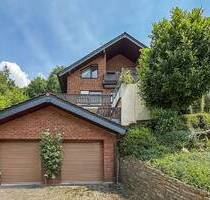 Besonderes Wohnen in Waldrandlage Zweifamilienhaus mit schönem Außenbereich und tollem Weitblick - Lohmar Neuhonrath