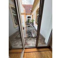 KS-Vorderer Westen Altbauflair: 3 Zimmer, Küche, Bad- Whg., 1 Balkon - Kassel