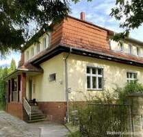 Großzügiges Stadthaus mit Originaldetails, Halle und Traumgarten - Eichwalde