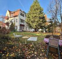 Hinreißende 3-Zimmer-Altbauwohnung mit Balkon, Loggia und TG-Stellplatz am Weißen Hirsch - Dresden Bühlau/Weißer Hirsch