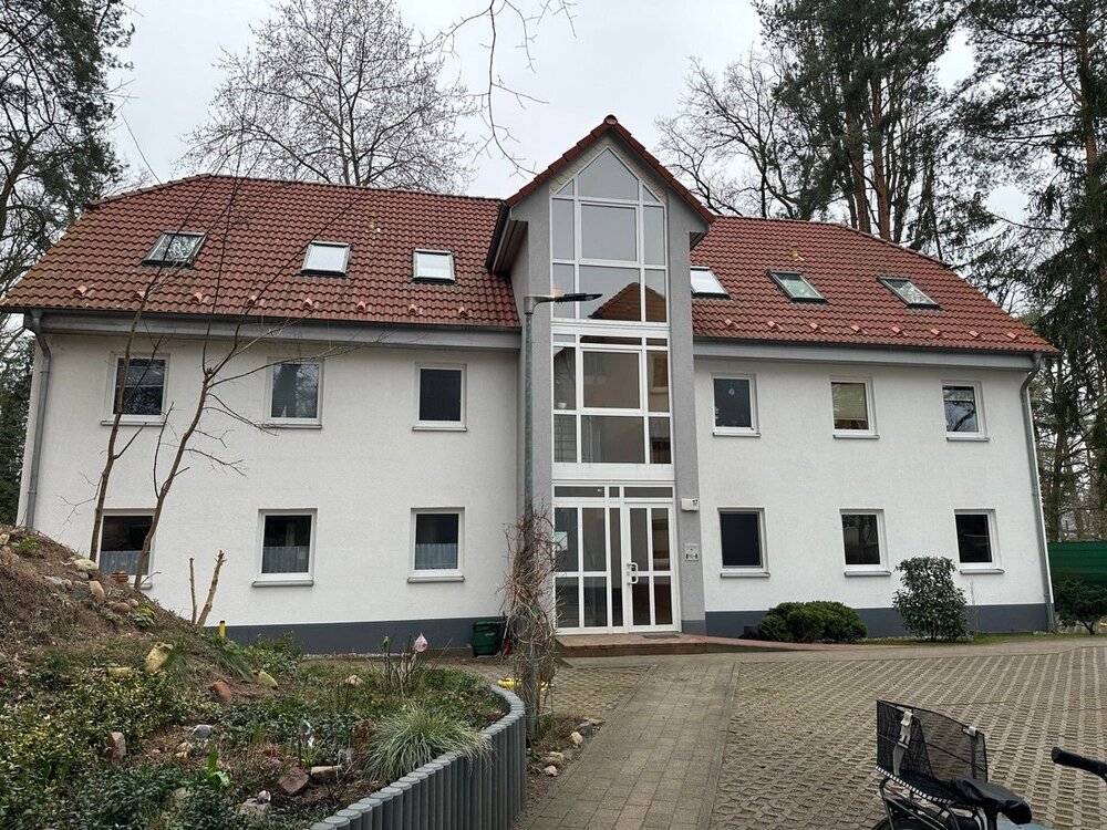 Vermietete Dachgeschosswohnung in grüner und ruhiger Wohnlage ***Laminat***EBK*** - Hohen Neuendorf