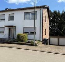 Zweifamilienhaus mit Garten und Doppelgarage in 66280 SulzbachOT