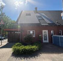 Großzügige Doppelhaushälfte mit Küche und Carport zur Miete in Rheine-Südesch!