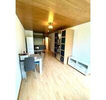 Helle 1-Zimmer Wohnung mit Balkon im München Am Hart * Teilmöbliert