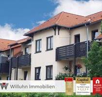 Charmante Eigentumswohnung: Perfekter Grundriss | Helles Bad | Sonniger Westbalkon | PKW-Stellplatz - Machern