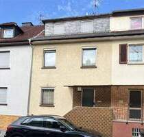 Sanierungsbedürftiges Reihenmittelhaus, VERKAUF im Gebotsverfahren - Offenbach am Main