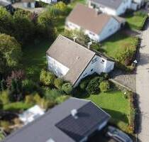 Glücksgriff - Einfamilienhaus mit Einliegerwohnung - großer Garten - Aalen