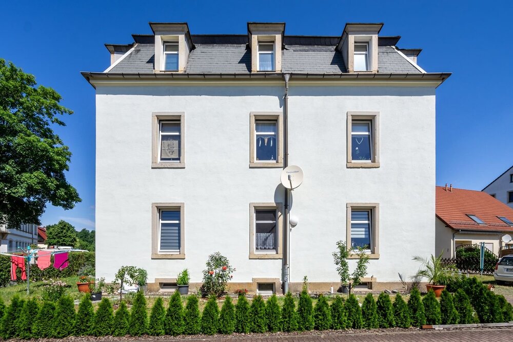 Sofort einziehen und wohlfühlen - Ihre neue Dachgeschosswohnung in grüner Lage - Pirna