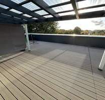 Sanierte 1 Zimmer Dachterrassen Wohnung im KFW Niedrigenergiehaus zentral in Schacht-Audorf