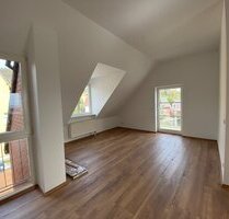 2-Zimmer-Maisonette-Wohnung mit Balkon und Einbauküche in Sonneberg