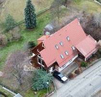 Grandiose Aussicht - Zweifamilienhaus mit großzügigem Grundstück - Ostrau