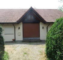 Ensemble Einfamilienhaus mit noch 1 zusätzlichen Bauplatz 0,57 ha Ortsrandlage, schöner Blick - Gemeinde Hilzingen Weiterdingen