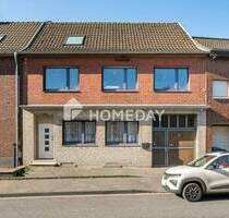 Raum für die ganze Familie - Charmantes Zweifamilienhaus mit Gartenidylle - Hückelhoven
