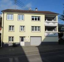großzügige 5 Zimmerwohnung inkl. Garage u. Stellplatz in Aach zu vermieten!