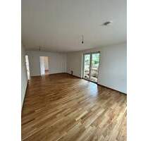 ++ERSTBEZUG++ ENERGIESPAREND 3 ZKB mit Garten und großer Terrasse - Berlin Lankwitz