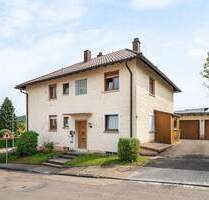 Zweifamilienhaus mit Ausbaupotenzial - ideal für Anleger und Generationen - Kürnbach