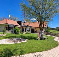 Alleinlage mit Bergblick - Einfamilienhaus mit ELW zwischen Isny und Wangen - Argenbühl Eglofs