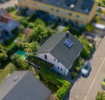 Frei stehendes KfW-40 Haus mit Pool und Garten in Neureut-Kirchfeld - Karlsruhe