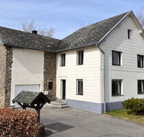 Freistehendes Einfamilienhaus mit Garage und Garten in sehr ruhiger Lage - Monschau Kalterherberg